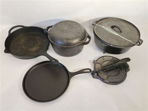 Lot # 139 Cast Iron Pots & Pans - Adam's Northwest Estate Sales & Auctions