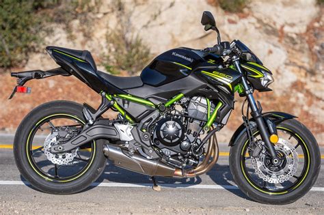 2020 Kawasaki Z650 Review (11 Fast Facts – Urban + Sport Motorcycle) - GearOpen.com