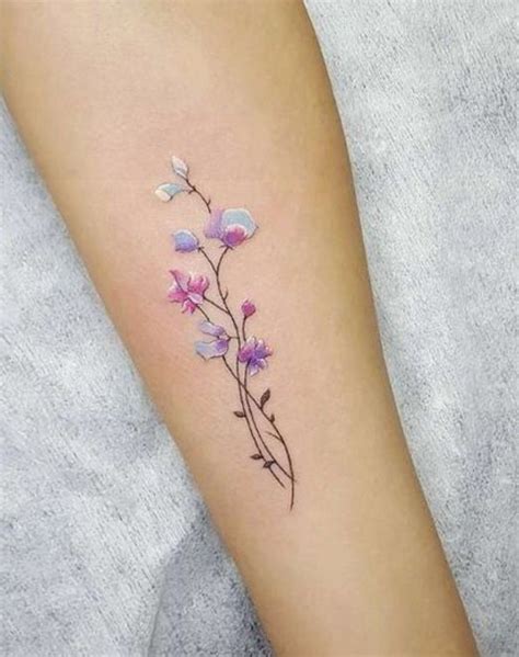 Pin von Amari auf tattoo | Mama tattoo ideen, Tätowierungen, Aquarell tattoo ideen