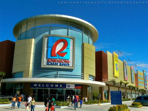 Robinson Rumor Spreading | Texan in the Philippines