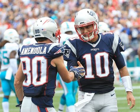 Jimmy Garoppolo injury: Patriots QB has AC joint sprain, timetable for return unclear - masslive.com