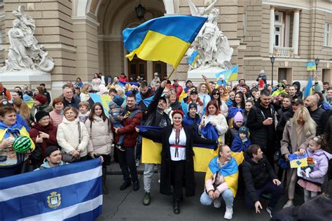 Damage found on major Ukrainian dam after fears Russia could blow it up and flood area