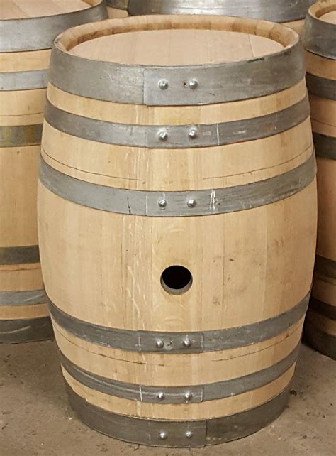 Amazon.com : Wine Barrel Creations 20 Gallon Wine Barrel Solid Oak : Garden & Outdoor