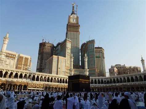 Abraj Al Bait Towers Mecca - Images & Detail