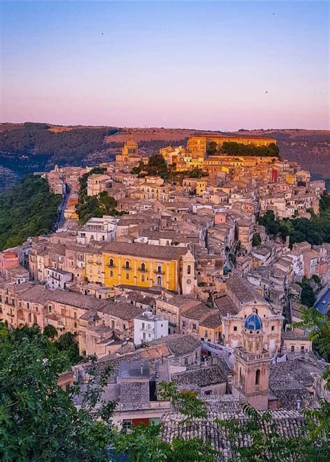 Ragusa | Beautiful places on earth, Italy travel, Southern italy