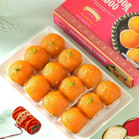 Bhai Dooj Tikka with Motichoor Laddu | Giftsmyntra.com