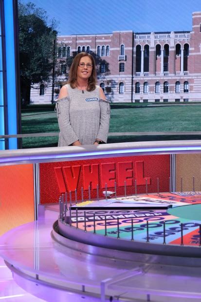 7 Southern California teachers compete on ‘Wheel Of Fortune’ during Teacher’s Week – Daily News