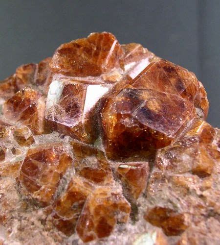Garnet Mineral at best price in Vadodara by Positive Envirosys | ID ...