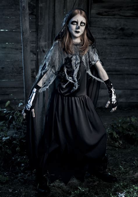 Tween Miss Reaper Costume for Girls | Gothic Cosplay