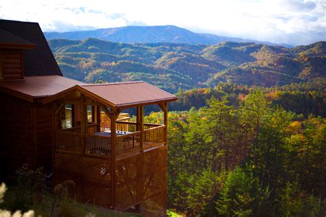 Dreamy Cabin Near Asheville, North Carolina Has Us in a Mountain State of Mind - WanderWisdom News