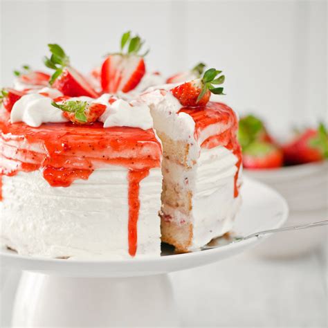 Strawberry Jam Cake – The Cherry Tree