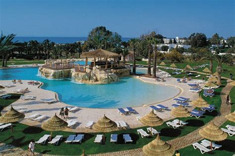 All-inclusive holidays in Tunisia: Hammamet has luxury hotels, desert ...