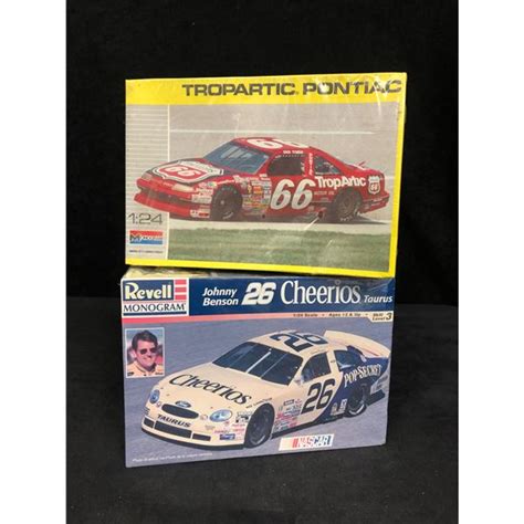 GREAT NASCAR MODEL KITS