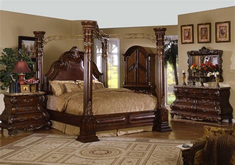 King Size Canopy Bed