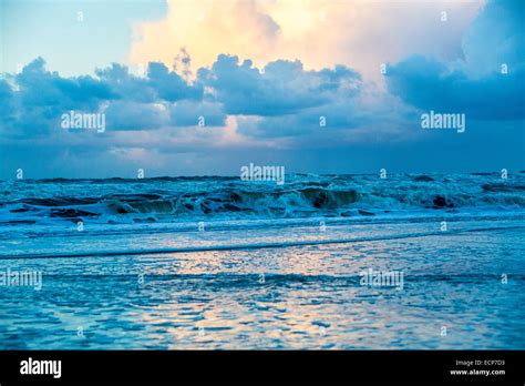 North sea storm wave hi-res stock photography and images - Alamy