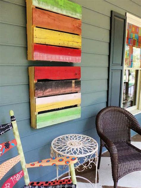 20+ Recycled Pallet Wall Art Ideas for Enhancing Your Interior