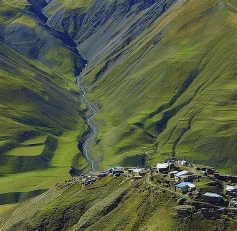 Khinalig village, Azerbaijan : pic