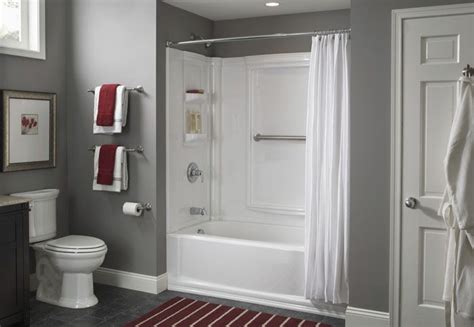 Installing A Fiberglass Shower And Tub Surrounds - Glass Designs