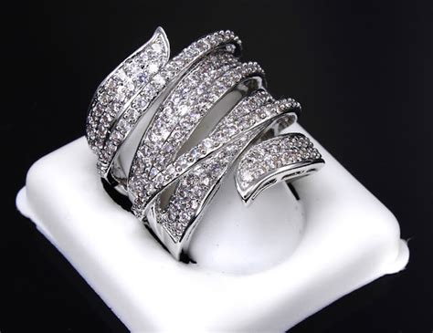 Latest Platinum Rings Jewelry for Women ~ All Fashion Tipz | Latest Pakistani Fashion Collection