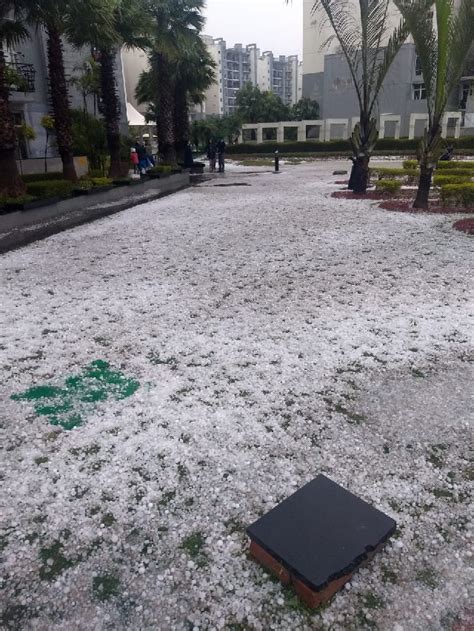 Delhi, Noida, Faridabad, Gurugram hit by heavy rain, hailstorm; 38 ...