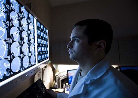 Who is a Neurologist: Job Description, Skills, Qualifications, and Outlook | Job Descriptions WIKI