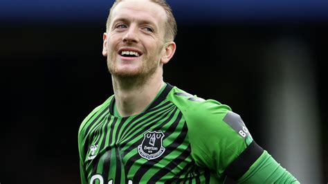 Jordan Pickford agrees shock new Everton deal amid Chelsea transfer interest... with one huge ...