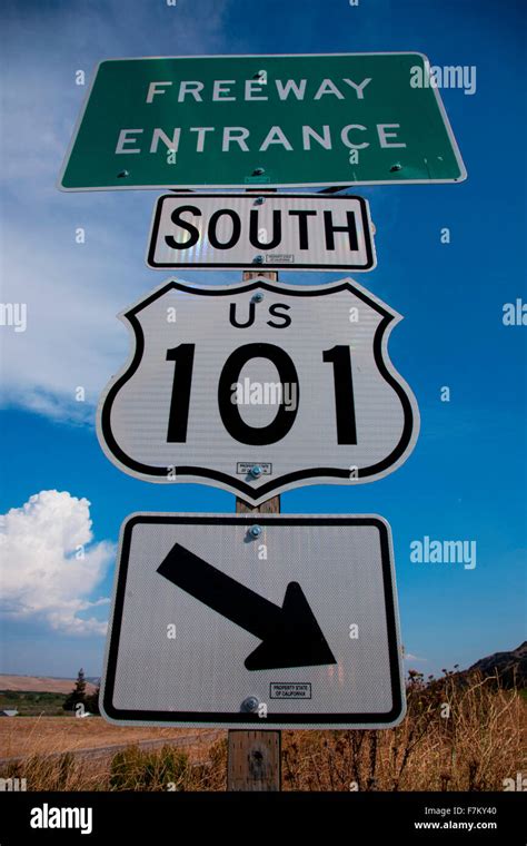 101 freeway sign hi-res stock photography and images - Alamy