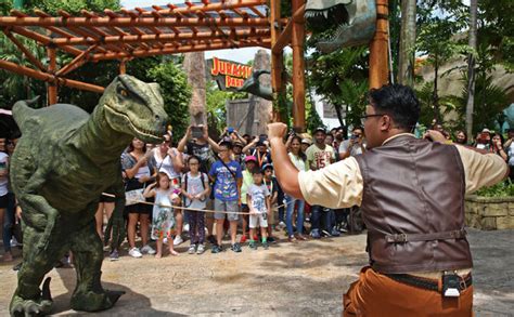 Jurassic World: Explore & Roar, Universal Studios Singapore at Resorts ...