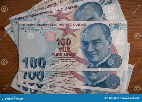 Bunch of 100 Turkish Lira Banknotes Stock Image - Image of trade ...