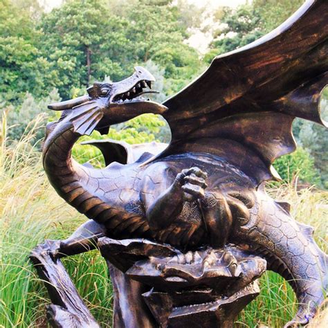 Large Dragon - Garden Wonders UK