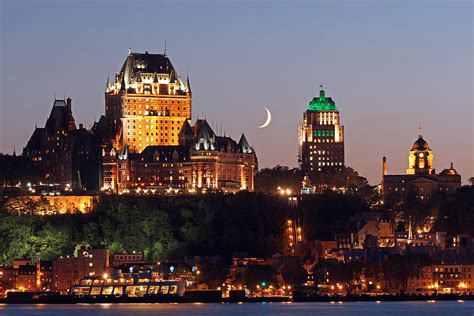 Fairmont Le Chateau Frontenac Photograph by Juergen Roth