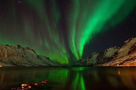 Aurora Borealis Alaska Wallpaper