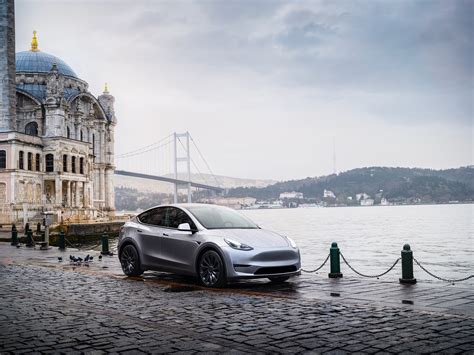 Tesla Model Y Was France’s 5th Best-Selling Car in September