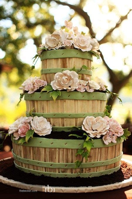 market basket wedding cake | Wedding Cakes & Cupcakes | Pinterest | Gardens, Cute cakes and Wedding