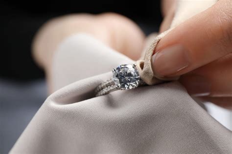 How To Clean Platinum Jewellery At Home | The Diamond Store