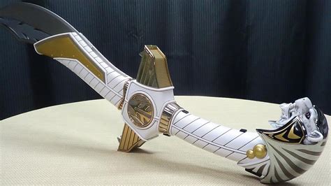 The Power Rangers Mighty Morphin White Ranger Legacy Saba Die-Cast Sword. - lagoagrio.gob.ec