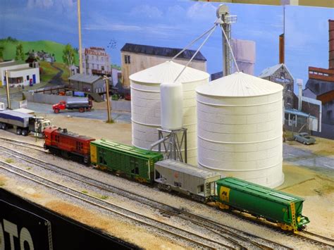 Andrew's Main South Line: Adelaide Model Railway Show 2013