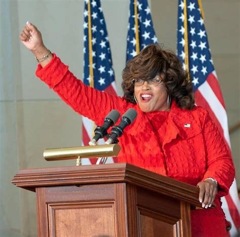 History-making Congresswoman Corrine Brown given harsh prison sentence