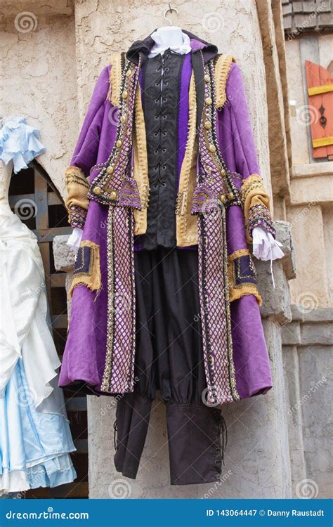 Arizona Renaissance Festival Costume Stock Image - Image of character, cape: 143064447