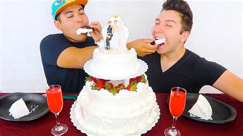 We Got Married • Our Wedding Cake • MUKBANG - YouTube