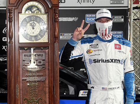 Martin Truex, Jr. wins under the lights at Martinsville | AccessWDUN.com