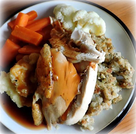 The English Kitchen: A Simple Roast Chicken