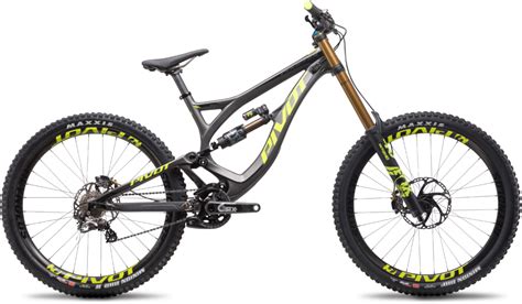 Pivot Launches New Color Ways for Phoenix Carbon DH - Mountain Bike Action Magazine