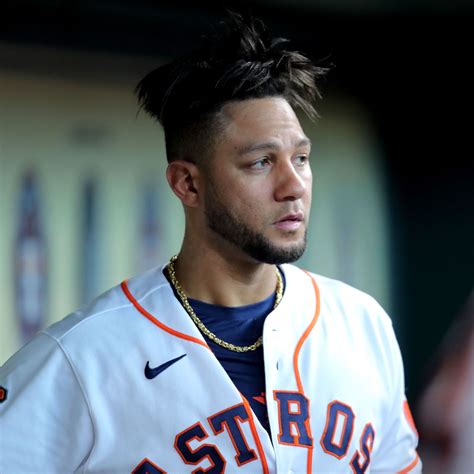 6+ Yuli Gurriel Hair - NevaSverre