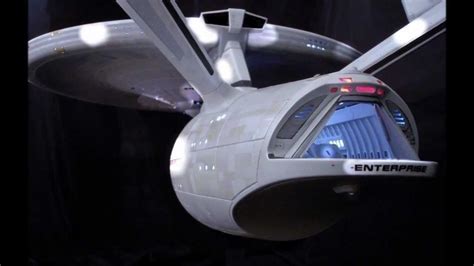 Shuttle Bay entrance of U.S.S. Enterprise NCC-1701 (Refit) | 스타 트랙