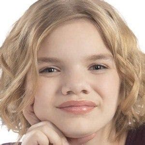 Addie Babyteeth4 - Age, Family, Bio | Famous Birthdays