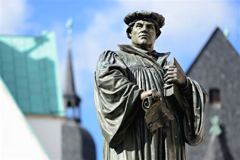 Looking Back on 500 Years: The Protestant Reformation and Why It Matters to Genealogy Research