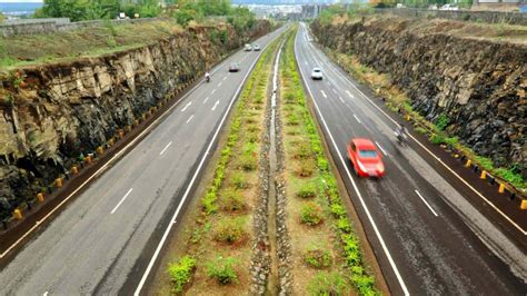 The Mumbai-Delhi Super Expressway will halve drive time to just 12 hours | Condé Nast Traveller ...