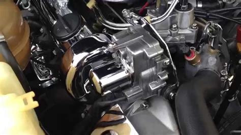 Mercedes sl R107, M116 ,M117 Engine - YouTube