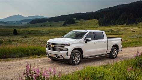 Trucks from Chevy, Ford and Ram headline new 2019 cars | Fox Business